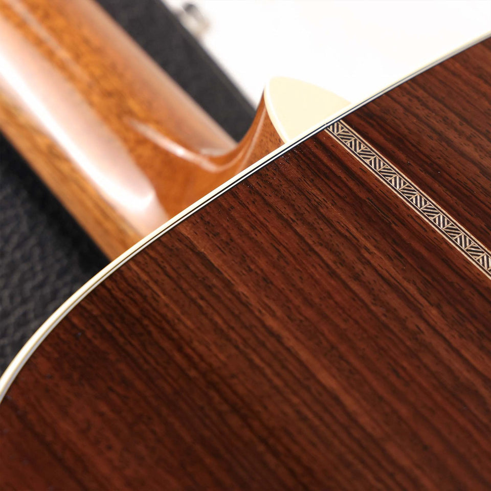 Martin 000-EC 30th Anniversary Eric Clapton Acoustic Guitar Natural