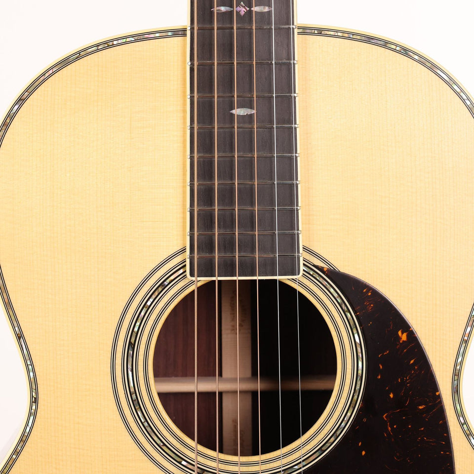 Martin Custom Shop 000 12-Fret Premium European Spruce and East Indian Rosewood 2024