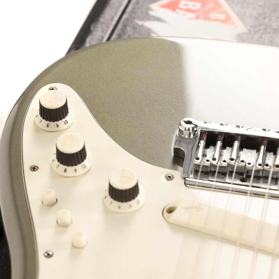 1983 Fender Elite Stratocaster Pewter