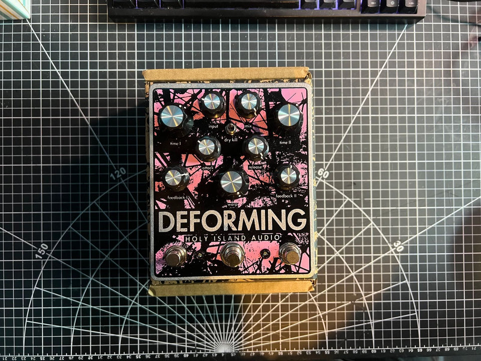 Holy Island Audio Deforming V2 2026 - Black/Pink/Raw