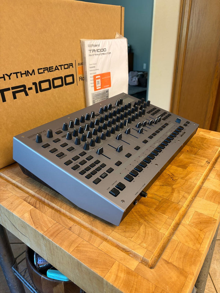 Roland TR-1000 Rhythm Creator 2025 - Present - Silver - MINT
