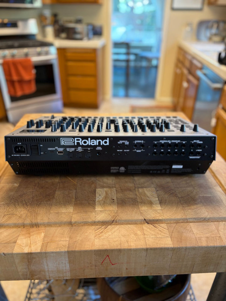 Roland TR-1000 Rhythm Creator 2025 - Present - Silver - MINT